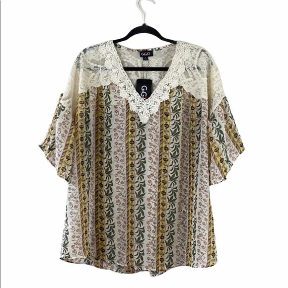 Gigio NWT Floral Crochet Lace Bell Sleeve Tunic Top M - Picture 3 of 9